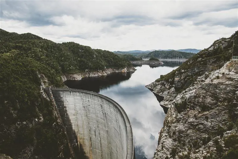 Gordon Dam aerial view 